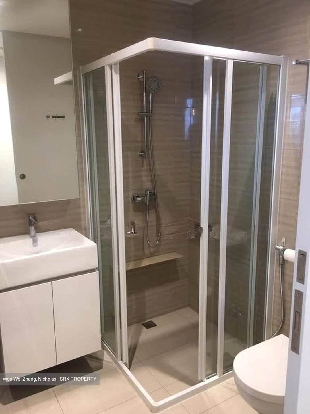 Sky Vue (D20), Condominium #609747151